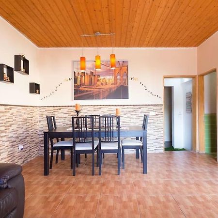 Villa Blanca Tenerife - Complete House - Terrace And Bbq, 5 Minutes From The Beach And Airport San Isidro  Exterior photo